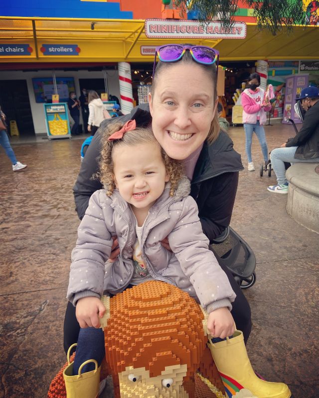 Amy and Pomai - second counsin - at Legoland